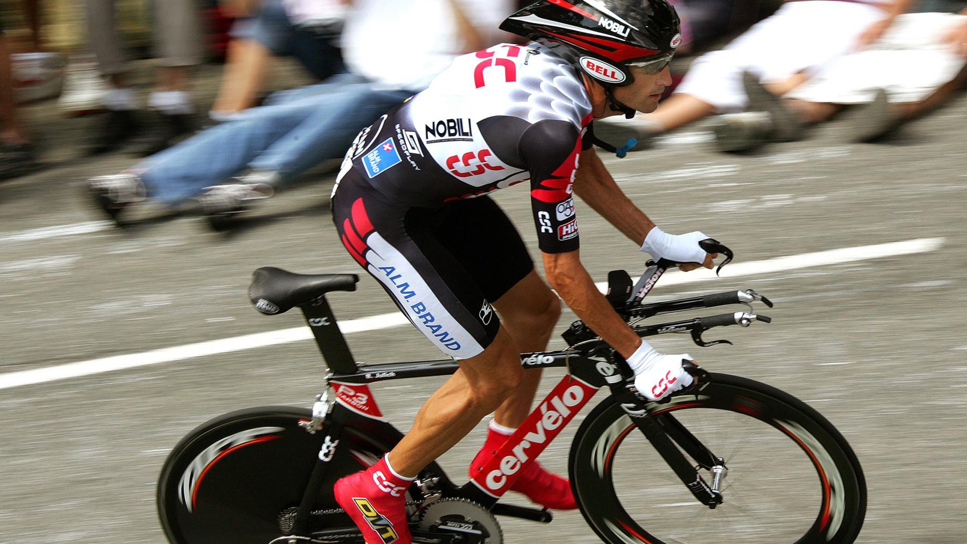 欧冠半决赛焦点战，开拓者力克公牛，一场跨越时空的胜利